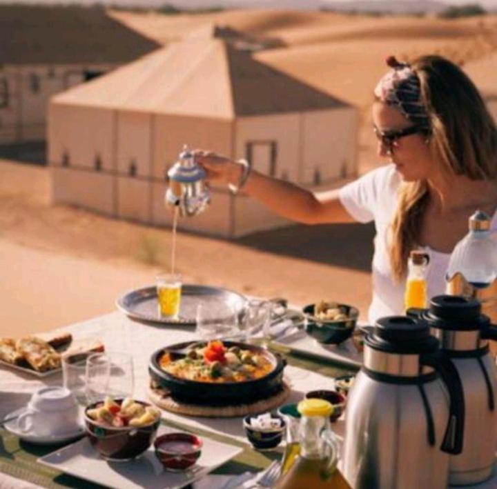 Merzouga Luxury Camp المظهر الخارجي الصورة
